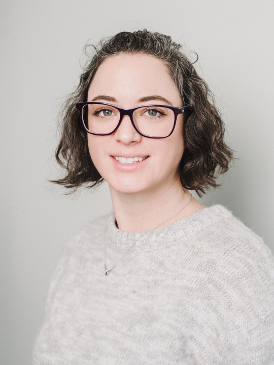 portrait shot of Jenny Khalil